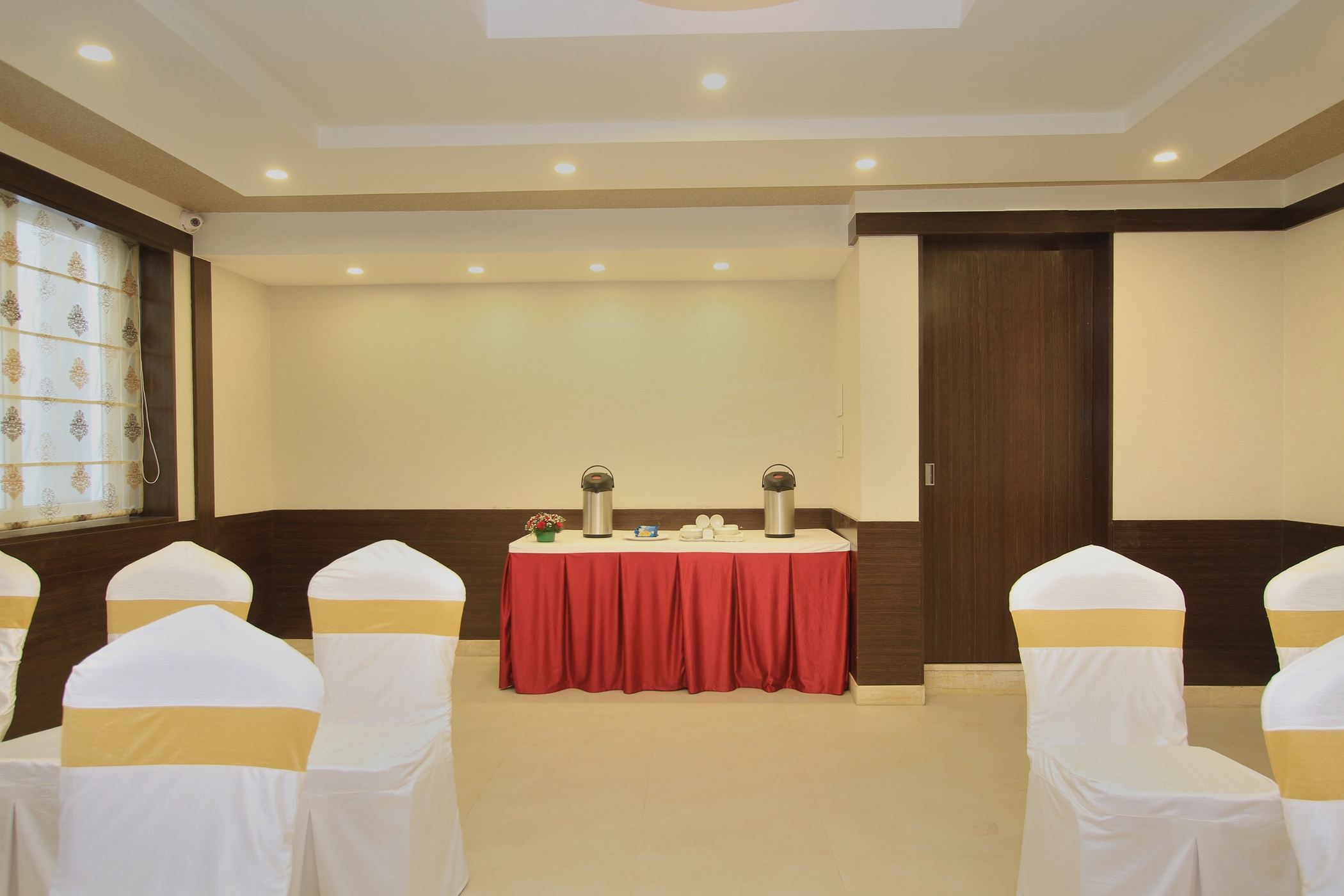 DLX ROOM, rooms in koramangala, La Sara Regent Hotel, Koramangala,  2  3 1